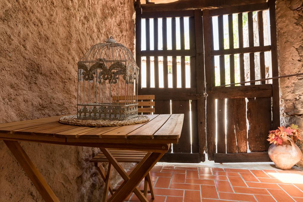 Can Sola La Vall De Bianya Sant Pere Despuig Kültér fotó