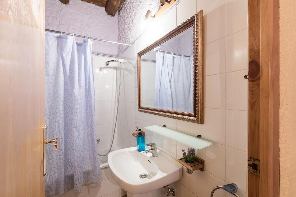 Can Sola La Vall De Bianya Sant Pere Despuig Kültér fotó