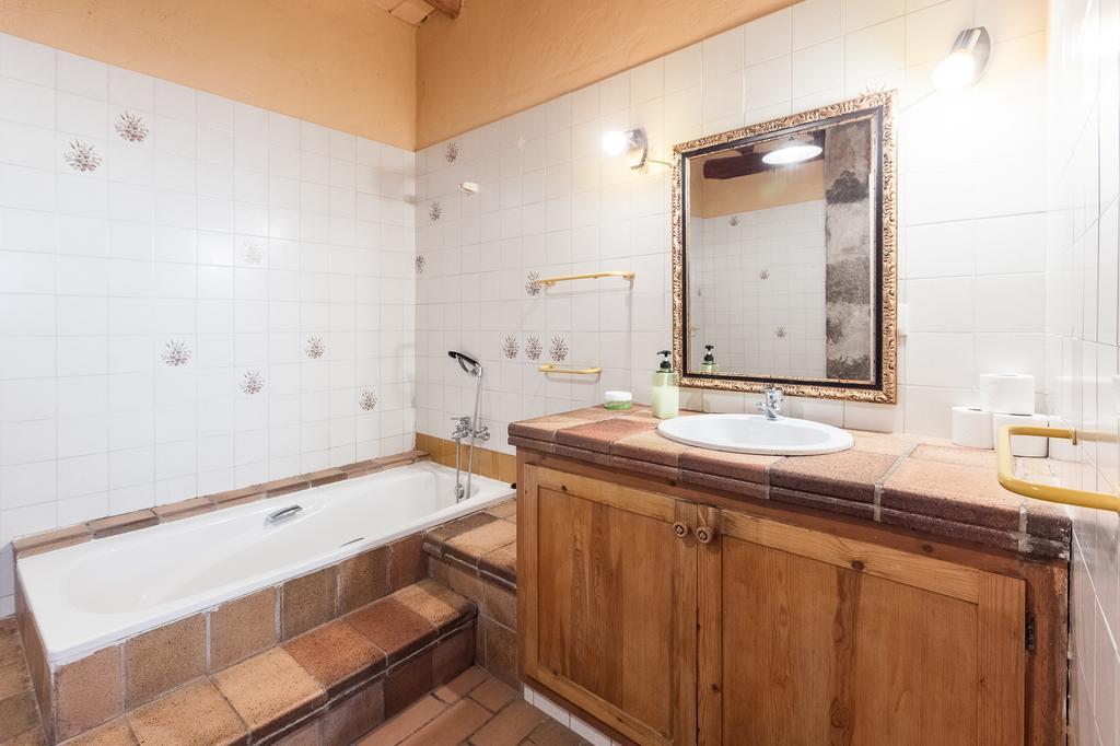 Can Sola La Vall De Bianya Sant Pere Despuig Kültér fotó